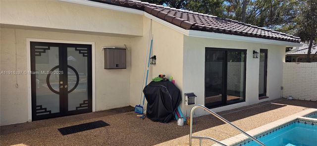 5010 Perignon Way, Coral Springs, FL 33067