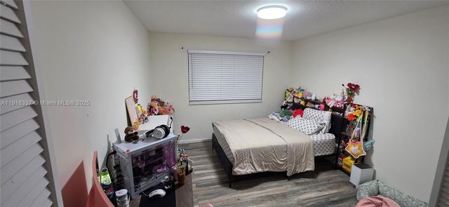 5010 Perignon Way, Coral Springs, FL 33067