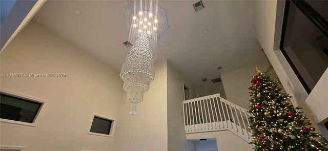 5010 Perignon Way, Coral Springs, FL 33067