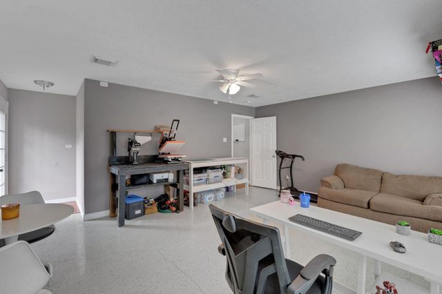 25311 White Oak Lane, Splendora, TX 77372