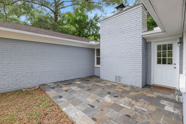 25311 White Oak Lane, Splendora, TX 77372