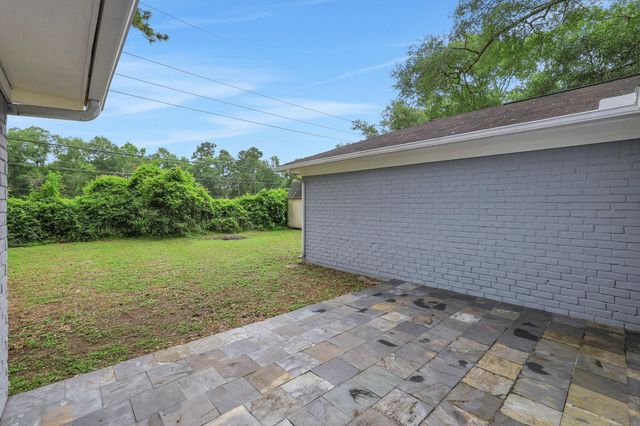 25311 White Oak Lane, Splendora, TX 77372