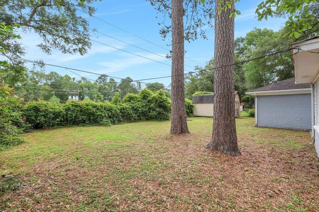 25311 White Oak Lane, Splendora, TX 77372