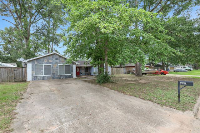 25311 White Oak Lane, Splendora, TX 77372