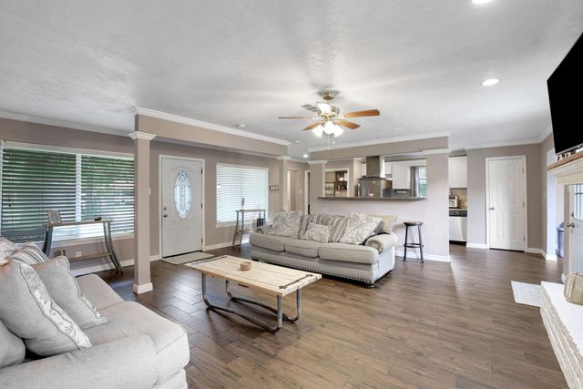 25311 White Oak Lane, Splendora, TX 77372
