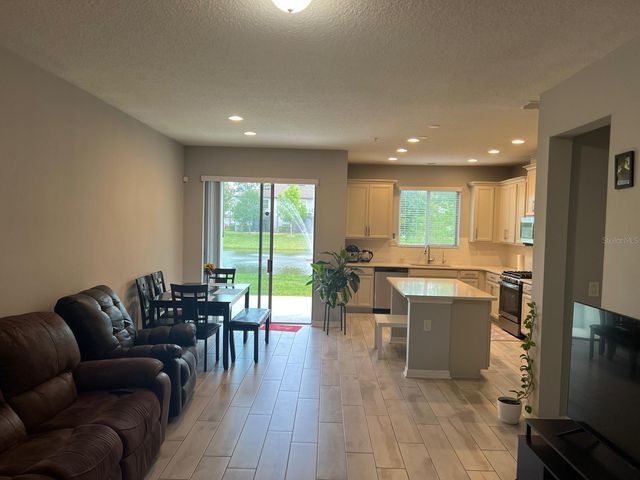 393 EVERTREE LOOP, Sanford, FL 32771
