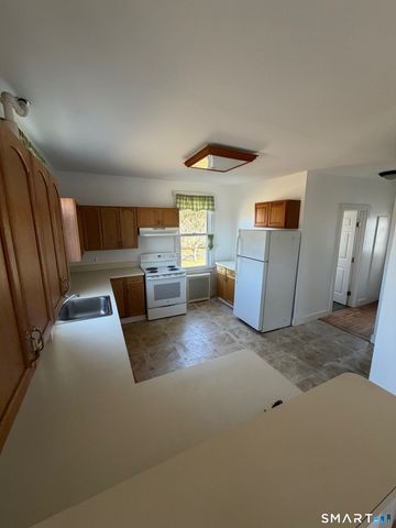 216 High Rock Road 3, Groton, CT 06340