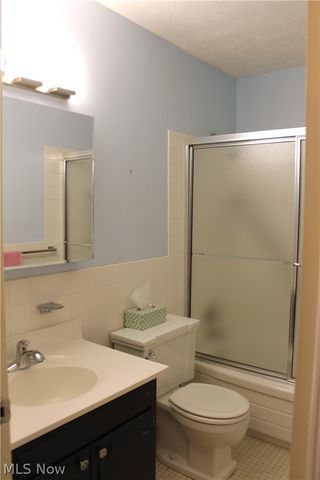 2089 Wooster Road 43, Rocky River, OH 44116