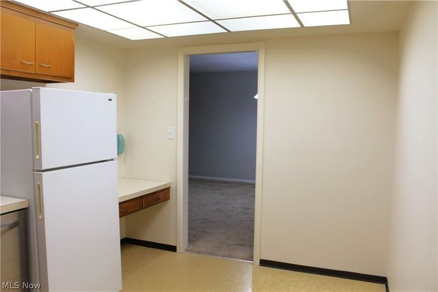 2089 Wooster Road 43, Rocky River, OH 44116