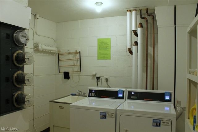 2089 Wooster Road 43, Rocky River, OH 44116