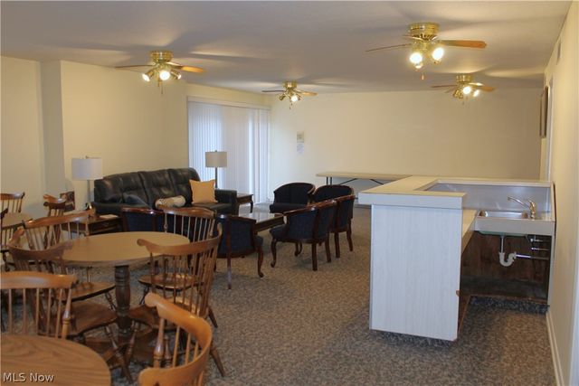 2089 Wooster Road 43, Rocky River, OH 44116