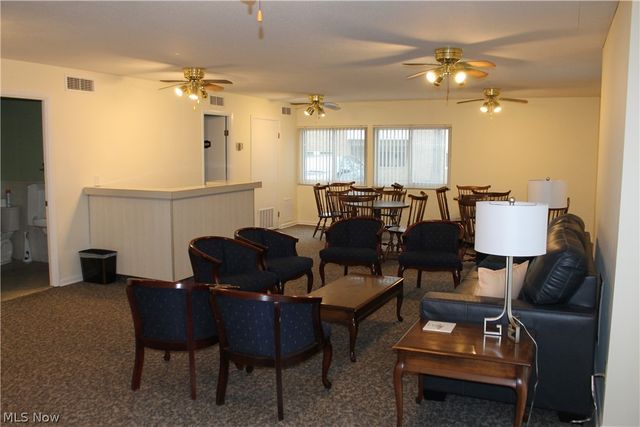 2089 Wooster Road 43, Rocky River, OH 44116