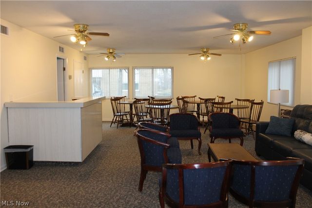 2089 Wooster Road 43, Rocky River, OH 44116