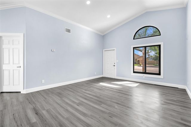 2831 NW 111th Avenue, Sunrise, FL 33322