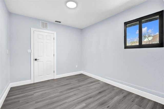 2831 NW 111th Avenue, Sunrise, FL 33322