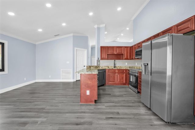 2831 NW 111th Avenue, Sunrise, FL 33322