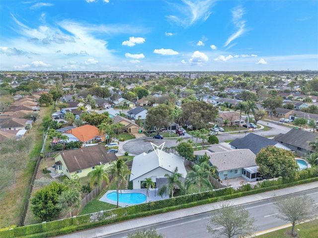 2831 NW 111th Avenue, Sunrise, FL 33322