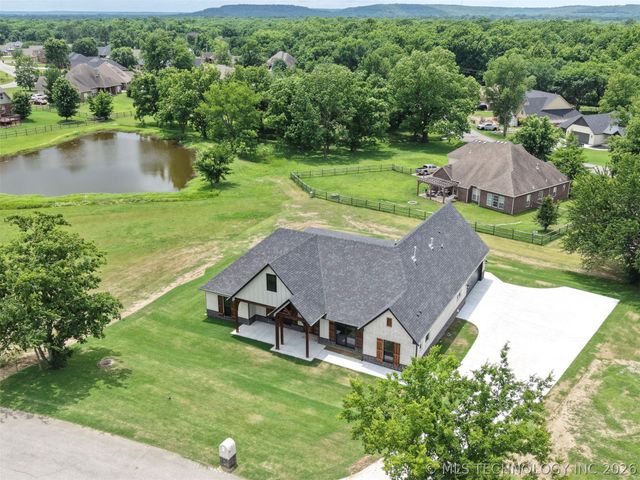 408 S Tall Chief Avenue, Skiatook, OK 74070