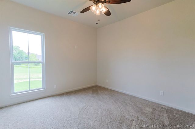 408 S Tall Chief Avenue, Skiatook, OK 74070