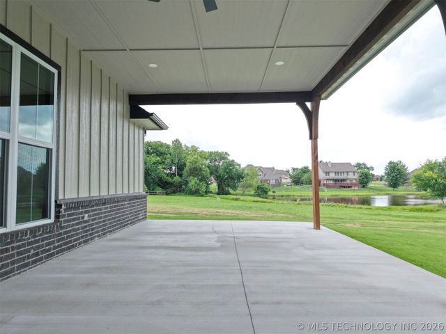 408 S Tall Chief Avenue, Skiatook, OK 74070