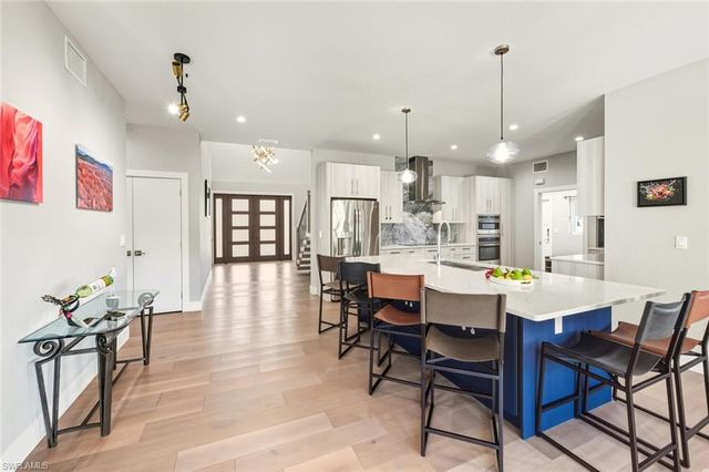 27088 Del LN, Bonita Springs, FL 34135