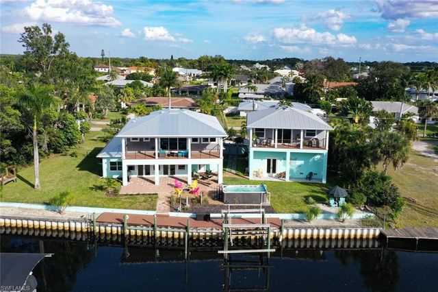 27088 Del LN, Bonita Springs, FL 34135