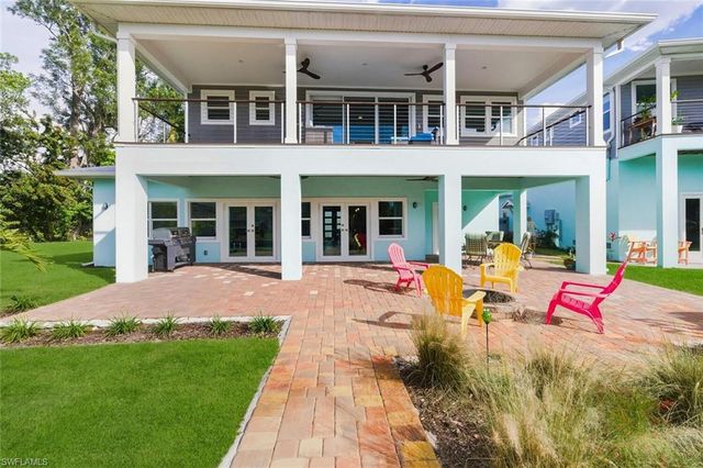 27088 Del LN, Bonita Springs, FL 34135