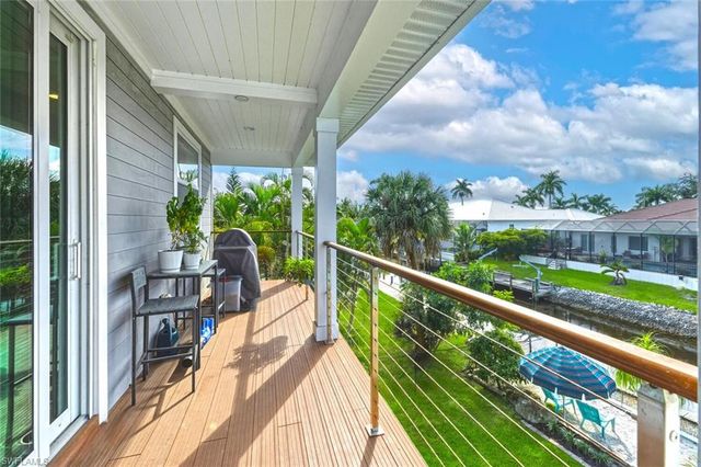 27088 Del LN, Bonita Springs, FL 34135