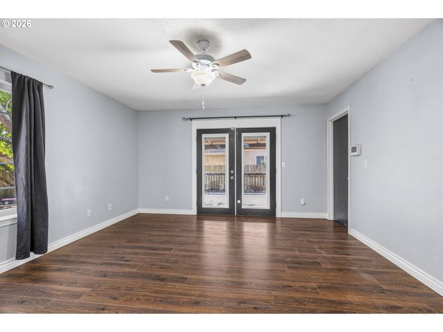 2326 WREN Dr, Longview, WA 98632