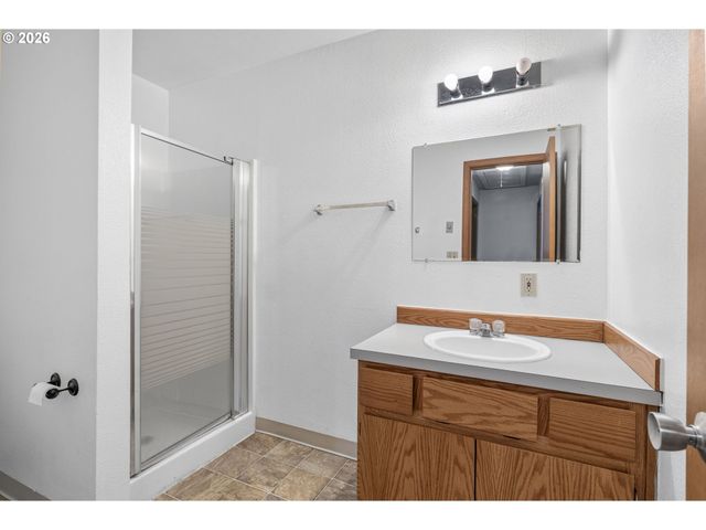 2326 WREN Dr, Longview, WA 98632