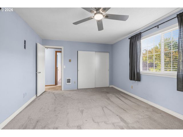 2326 WREN Dr, Longview, WA 98632