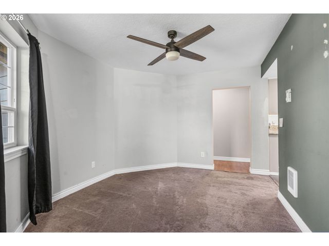2326 WREN Dr, Longview, WA 98632