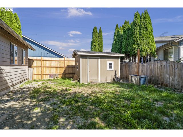 2326 WREN Dr, Longview, WA 98632