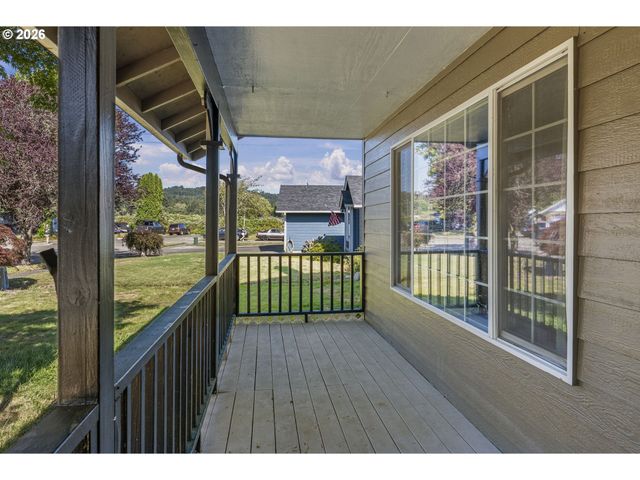 2326 WREN Dr, Longview, WA 98632