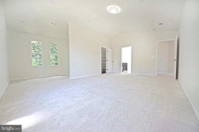 5715 BUTTERFIELD DR, Clinton, MD 20735