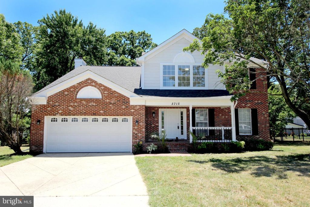 5715 BUTTERFIELD DR, Clinton, MD 20735