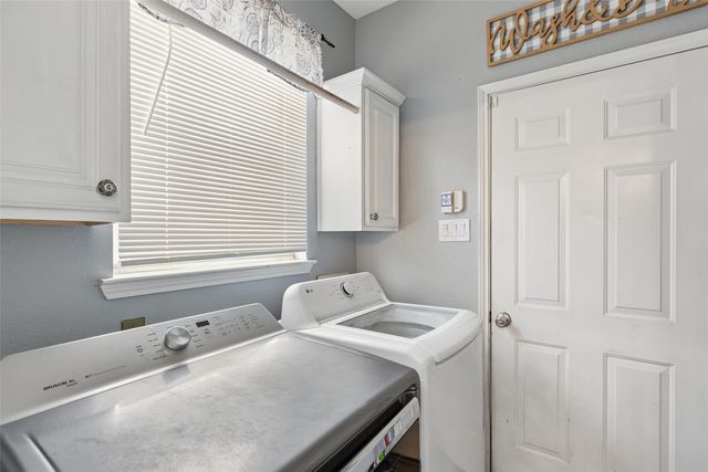 324 Shady Timbers Lane, Murphy, TX 75094