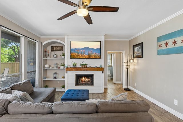 324 Shady Timbers Lane, Murphy, TX 75094