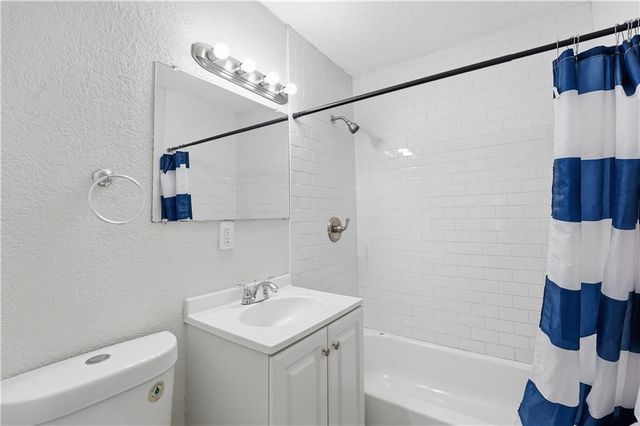 5609 Oakland Avenue, Kansas City, MO 64129