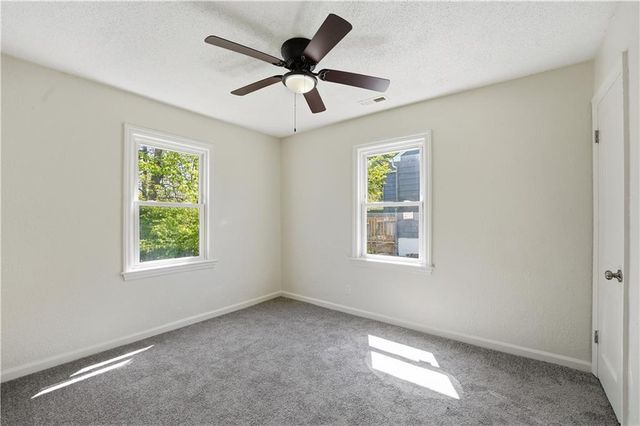 5609 Oakland Avenue, Kansas City, MO 64129