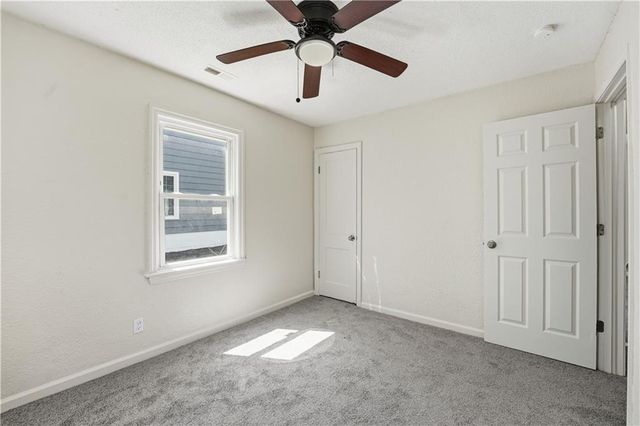 5609 Oakland Avenue, Kansas City, MO 64129