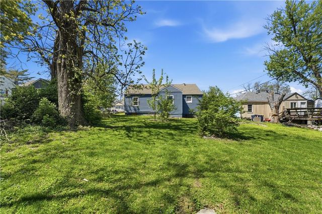 5609 Oakland Avenue, Kansas City, MO 64129