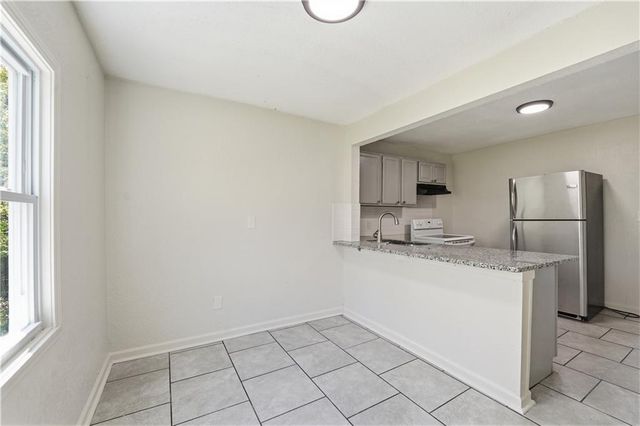 5609 Oakland Avenue, Kansas City, MO 64129