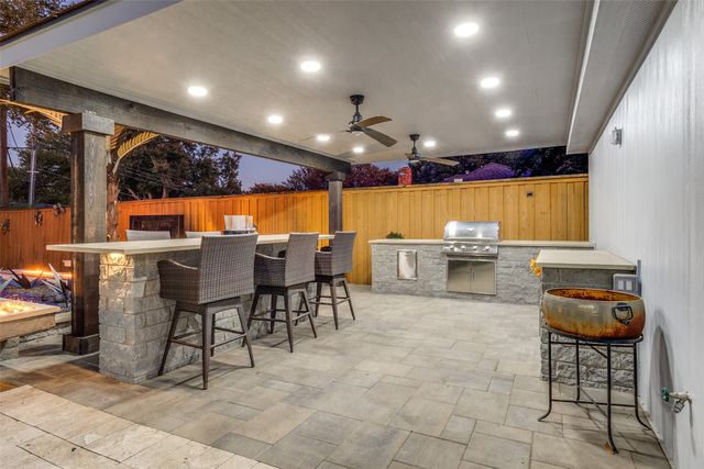 6566 Ridgeview Circle, Dallas, TX 75240
