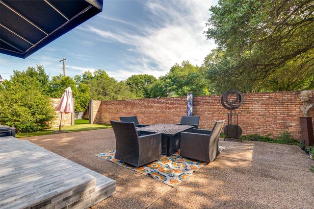 6566 Ridgeview Circle, Dallas, TX 75240