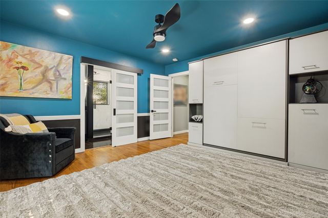 6566 Ridgeview Circle, Dallas, TX 75240