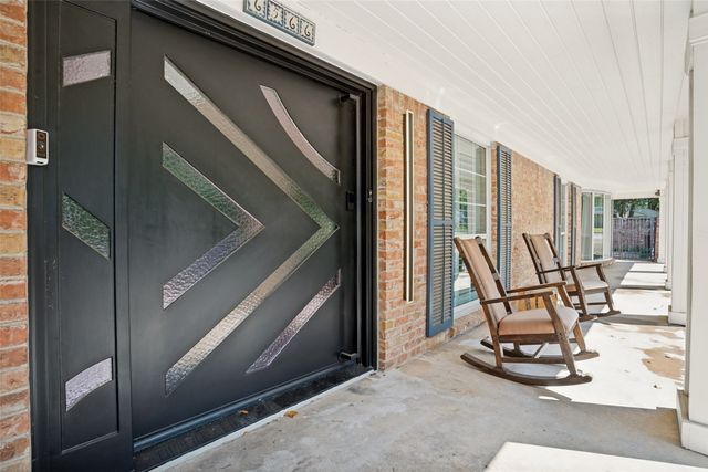 6566 Ridgeview Circle, Dallas, TX 75240