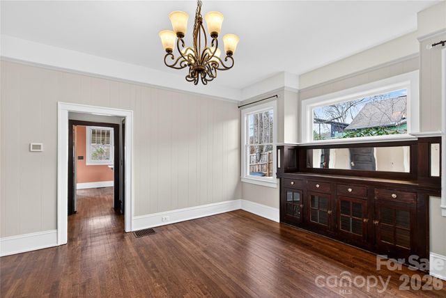 2 Hunt Hill Place, Asheville, NC 28801