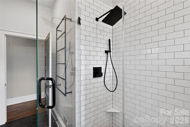 2 Hunt Hill Place, Asheville, NC 28801