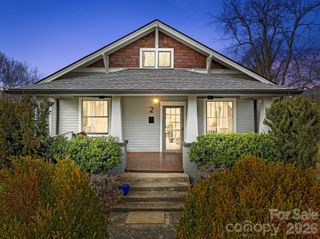 2 Hunt Hill Place, Asheville, NC 28801